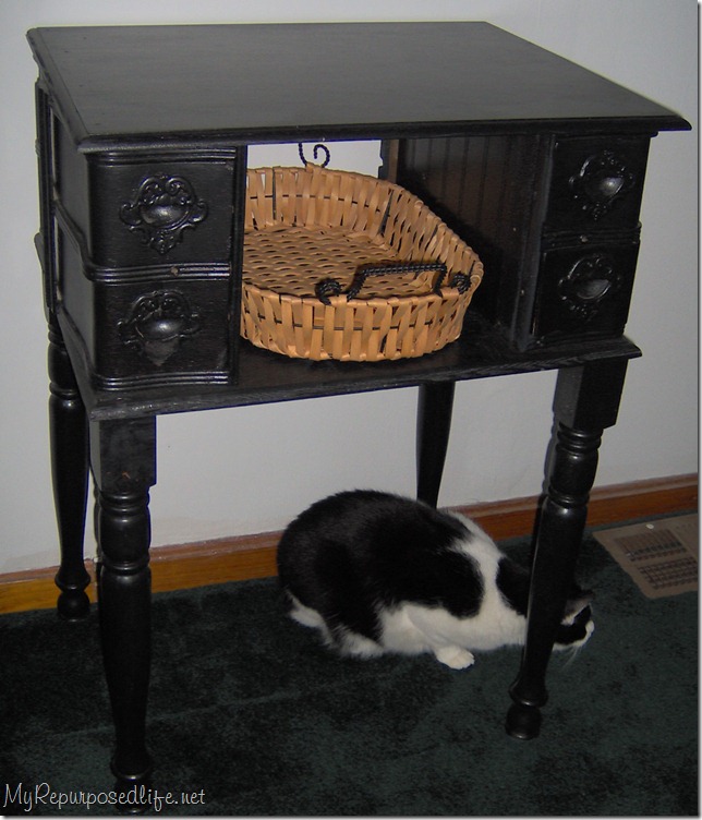 Sewing Machine Drawers table